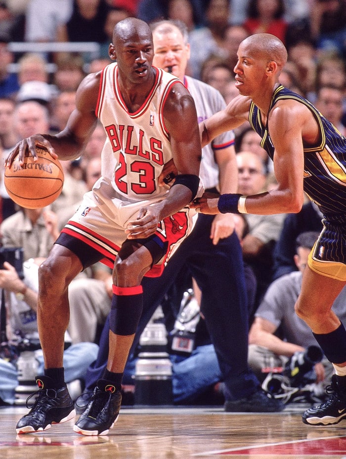 Jordan—“the Black Cat,” or “Black Jesus"—goes at Miller in 1998.
